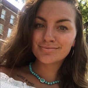 Meet your Posher, Haley